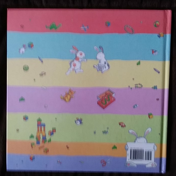 📚 The House of 12 Bunnies Big Book - Picture 2 of 3